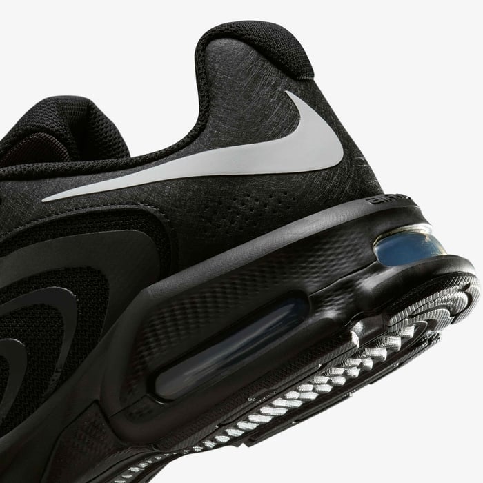 Nike Air Max Fire