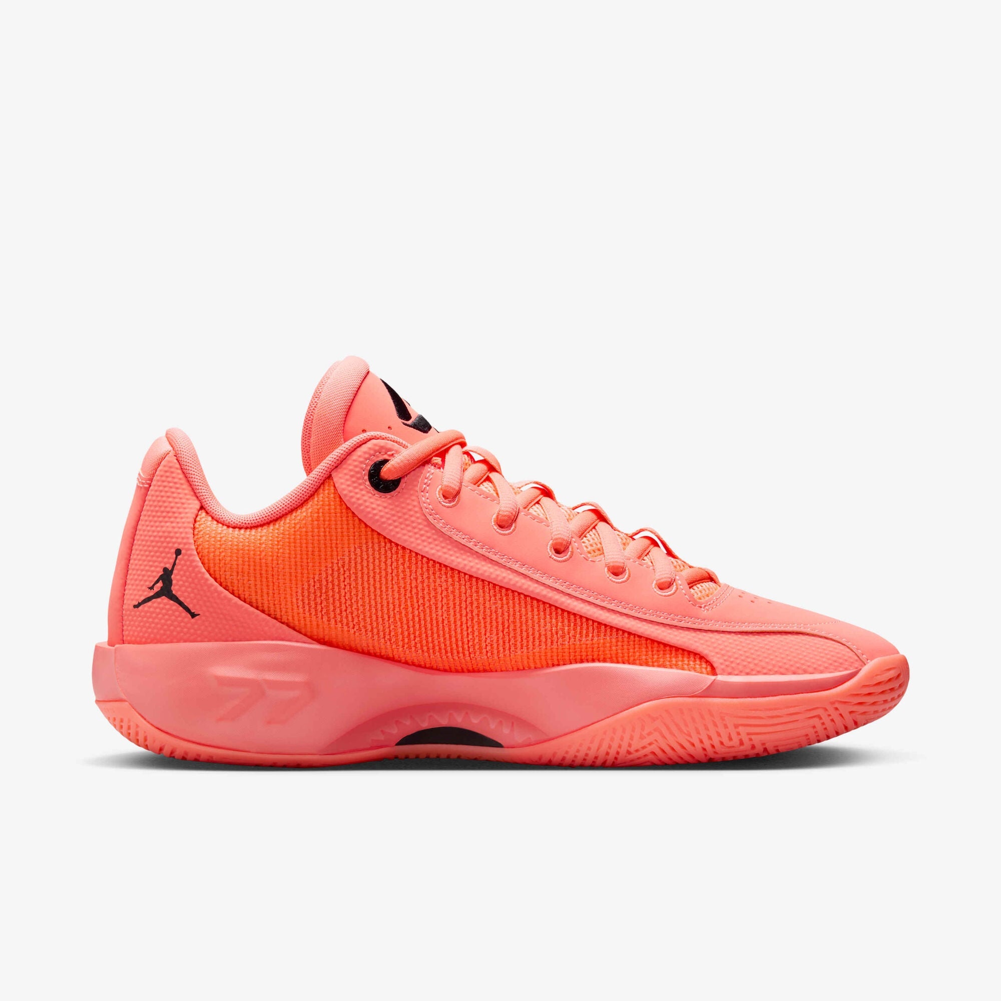 Nike Luka.. 77