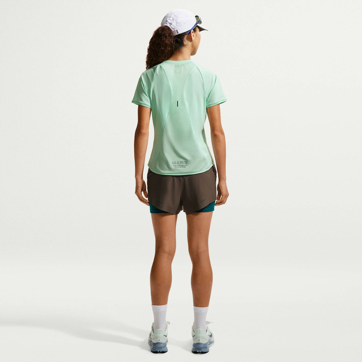 Nike Swift  Running Dri-FIT Mid-Rise Shorts G