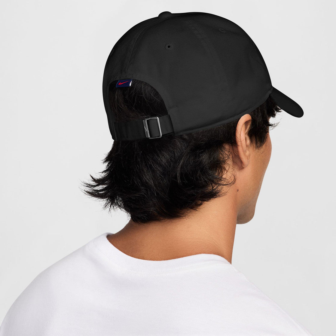 Nike H86 Heritage Tennis cap in black