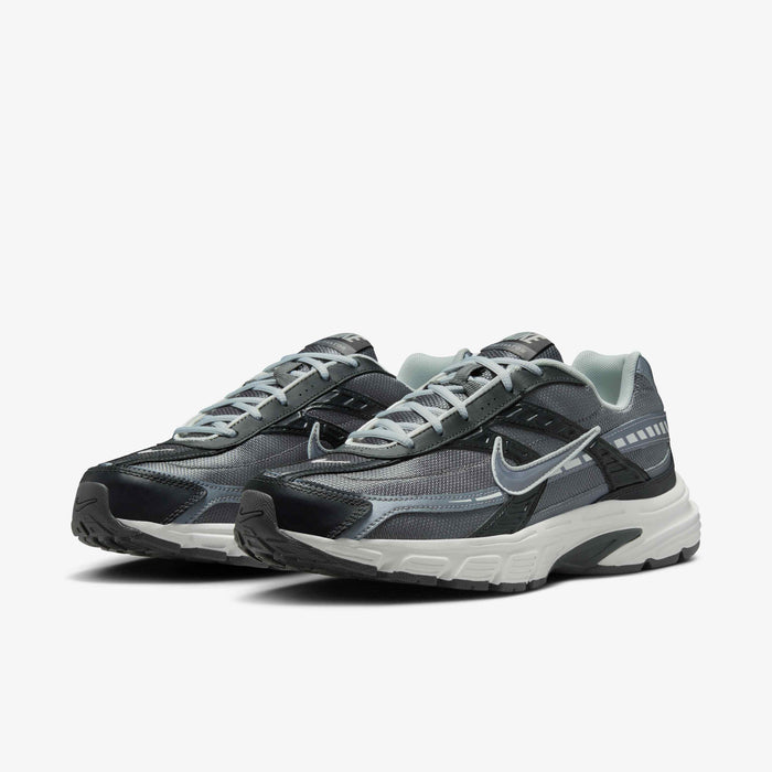 Nike Initiator