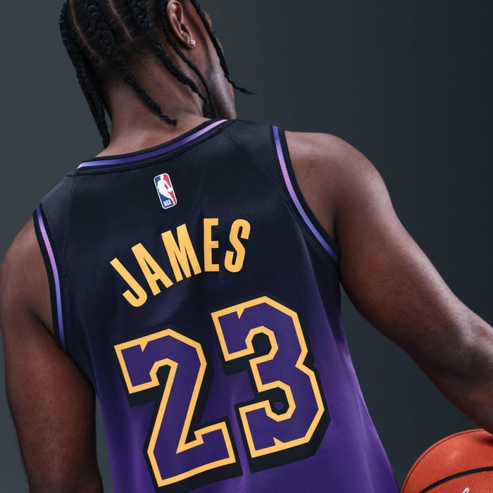 Nike LeBron James Los Angeles Lakers