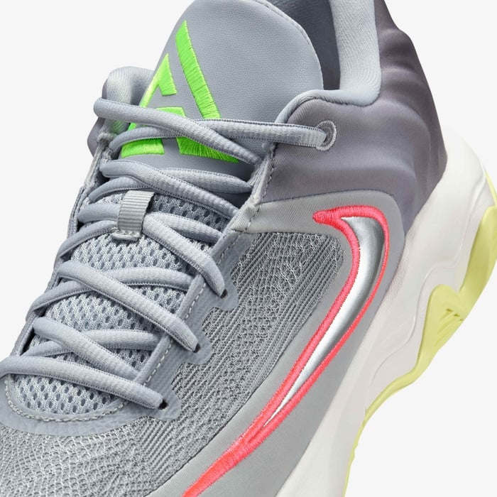 Nike Giannis immortality 4 EP