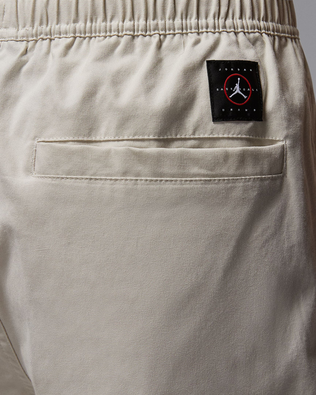 Nike Men's Pants -  woven trousers Jordan Essentials