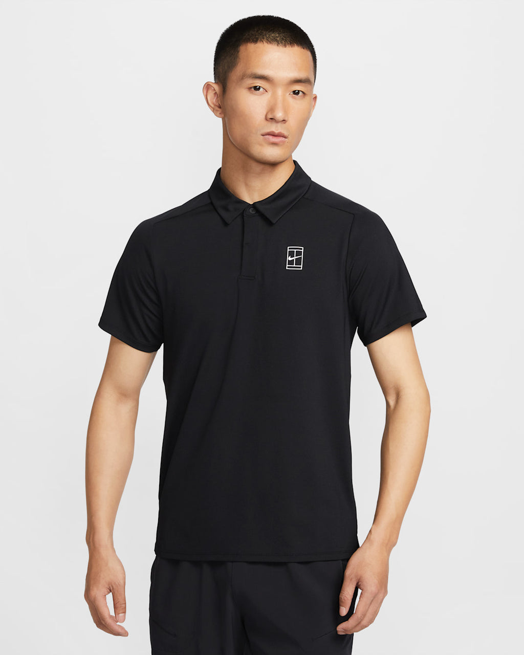 NikeCourt Advantage slim-fit