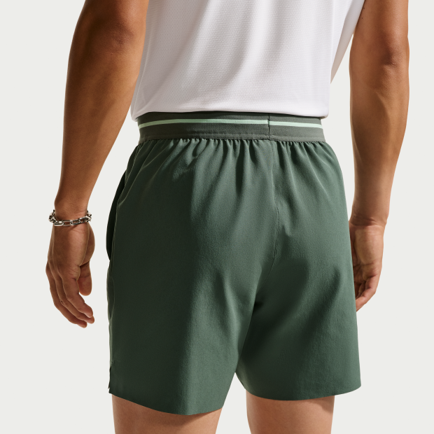 NikeCourt Advantage