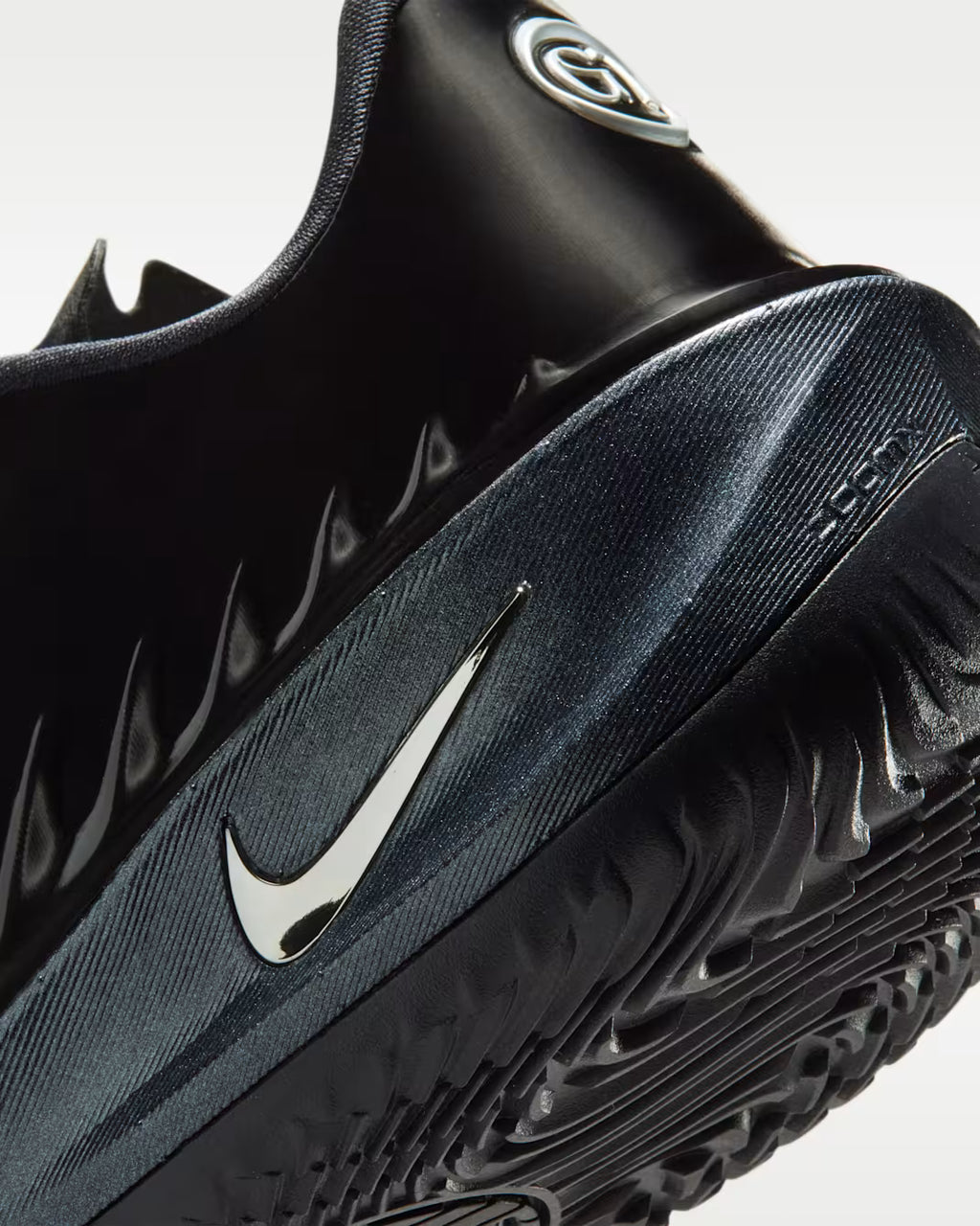 Nike G.T. Cut 4