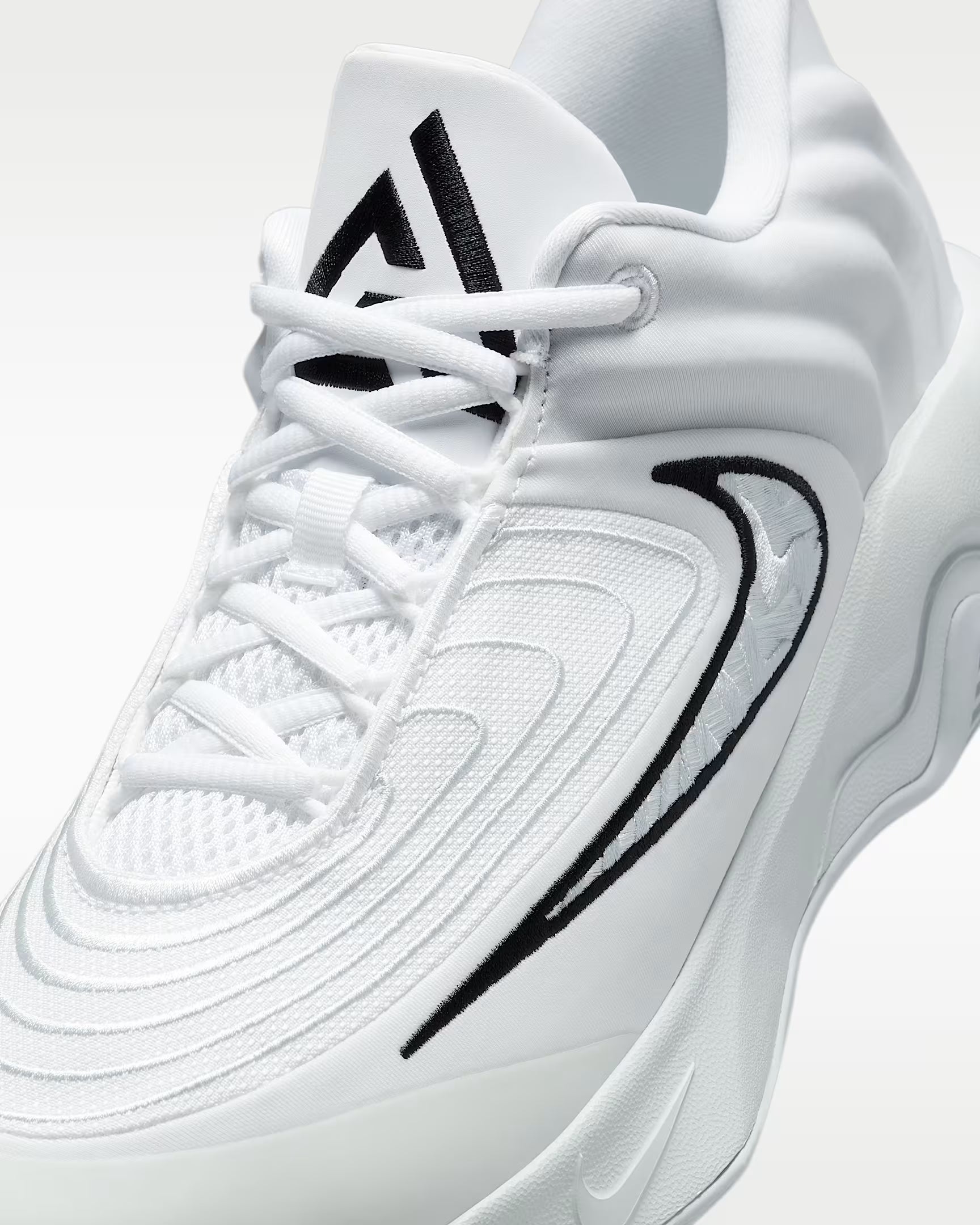 Nike Giannis immortality 4 EP