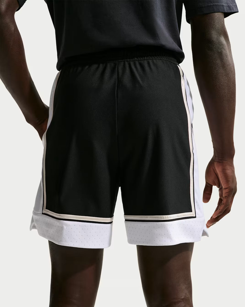 Nike Standard Issue