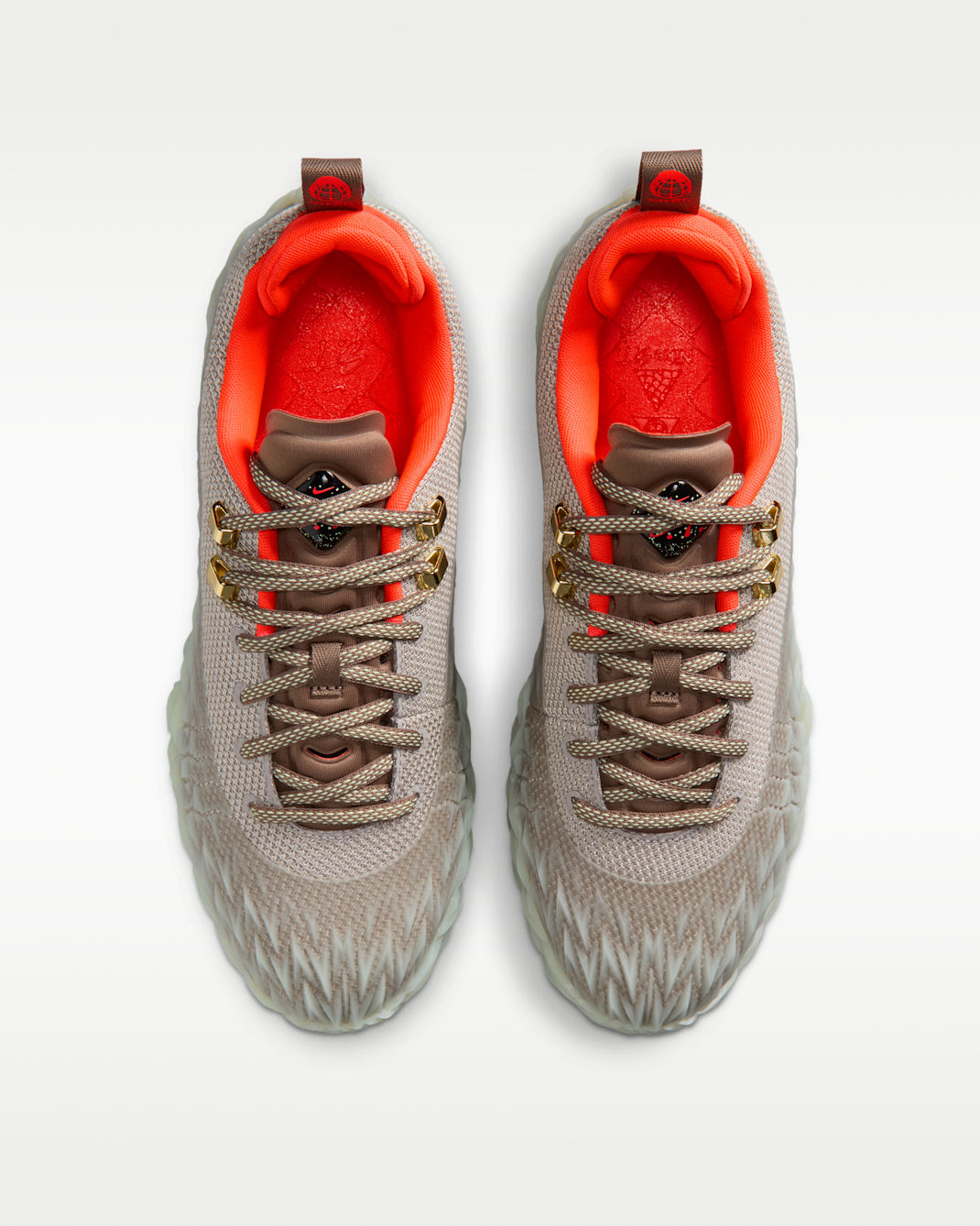 Nike S.T. Charge