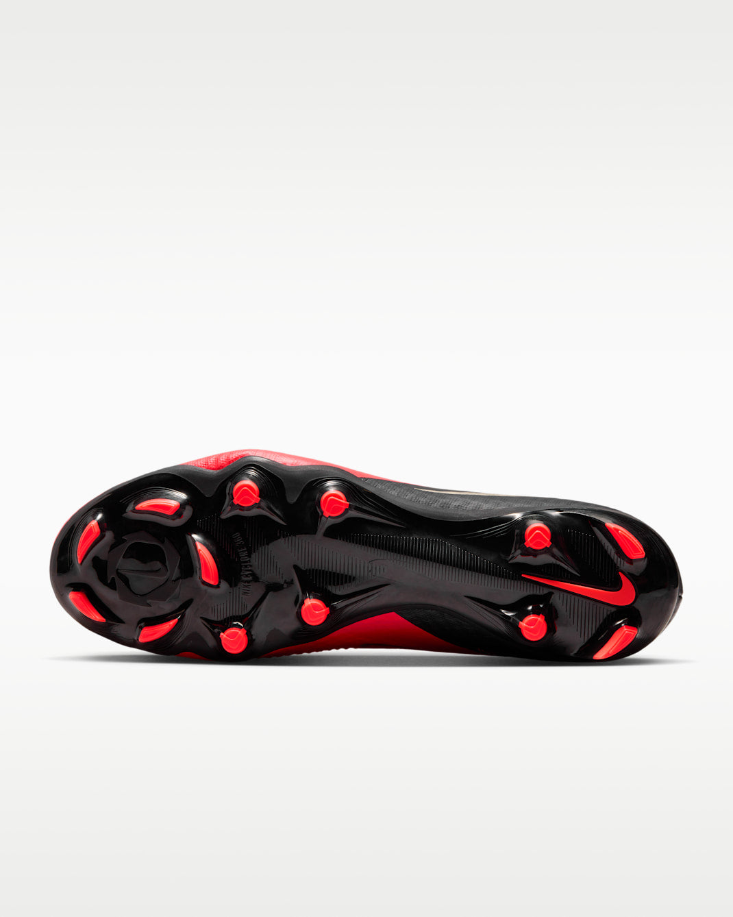Nike Phantom 6 Low Academy