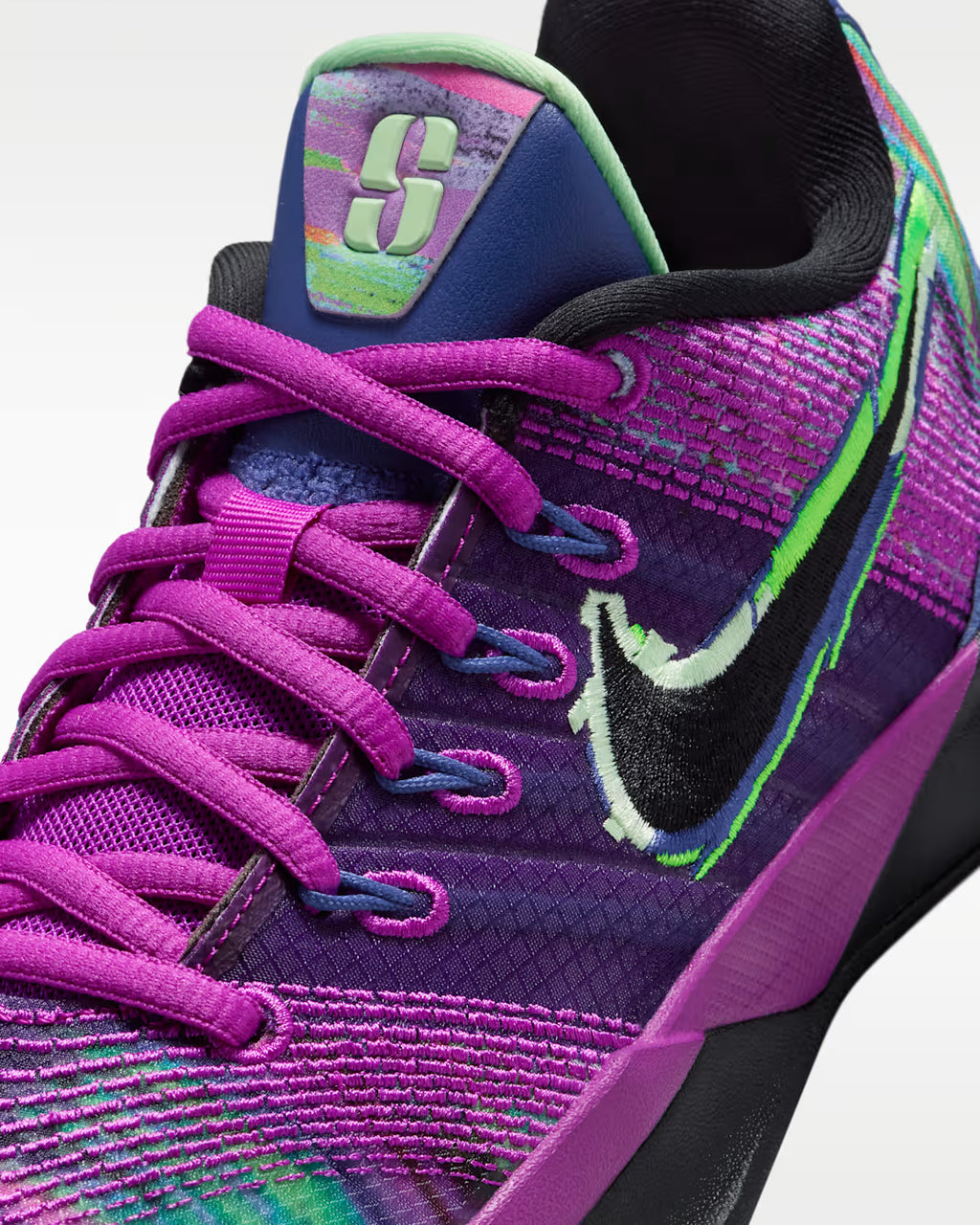 Nike Sabrina 3