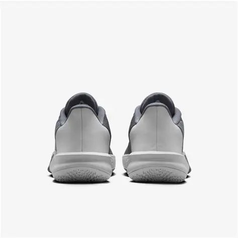 Nike Precision 7 ( 41 )