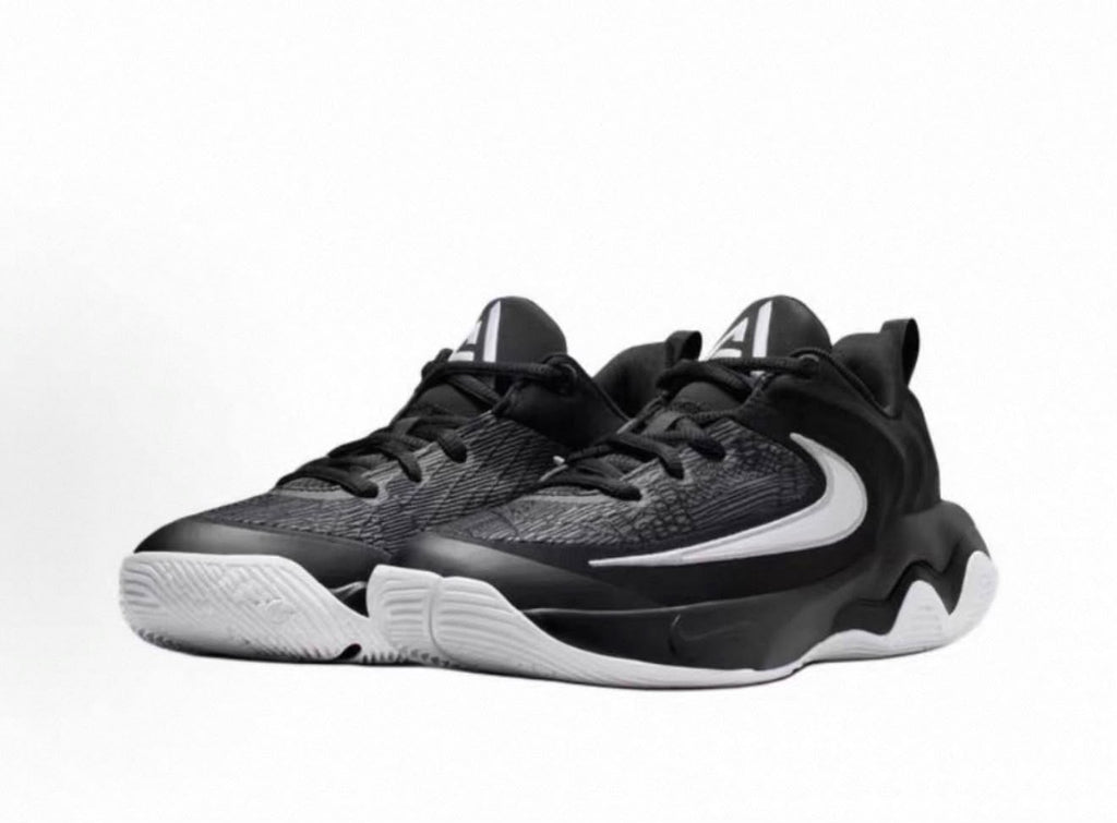 Nike Giannis immortality 4 EP (38.5)