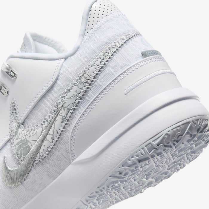 Nike LeBron NXXT Gen AMPD