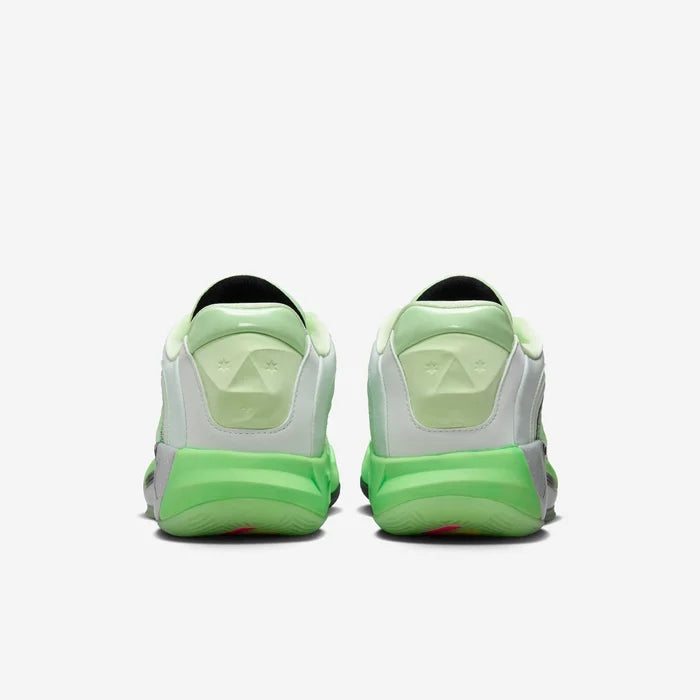 Nike Jordan Luka 4