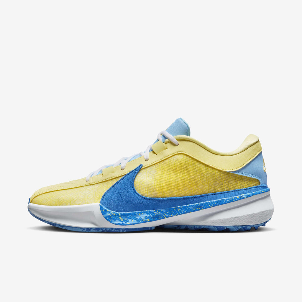 Nike  Giannis Freak 5 ( 38.5 )