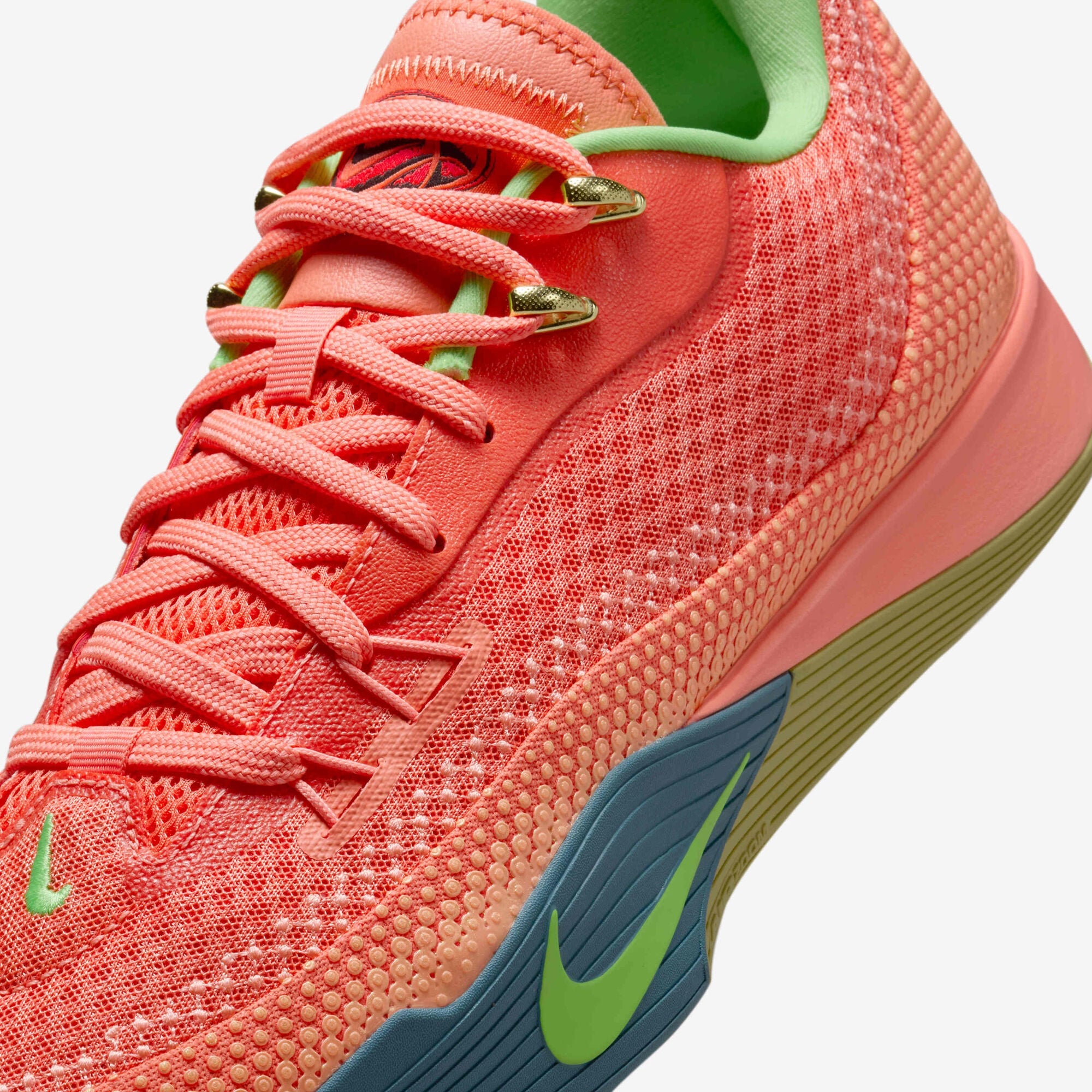 Nike Street Flare