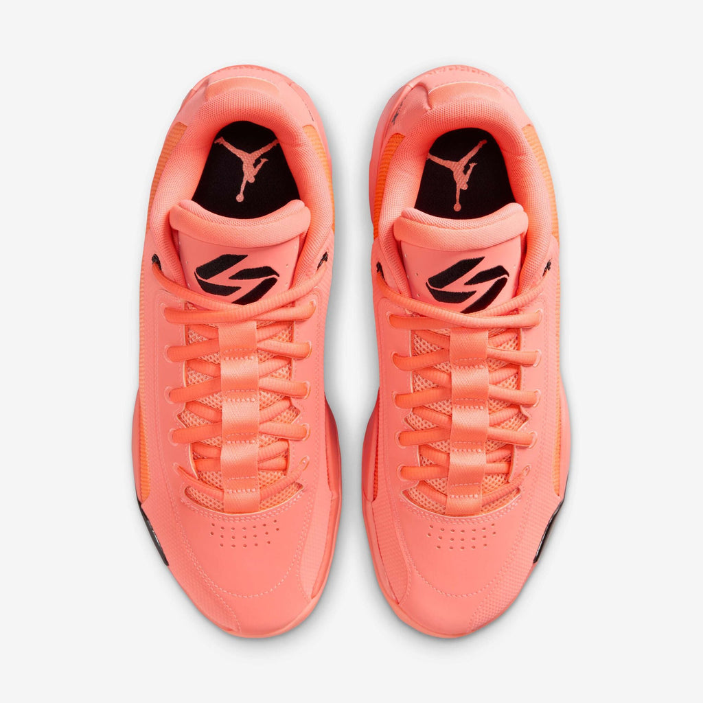 Nike Luka.. 77