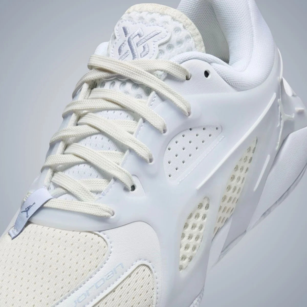 Nike Jordan Heir Series