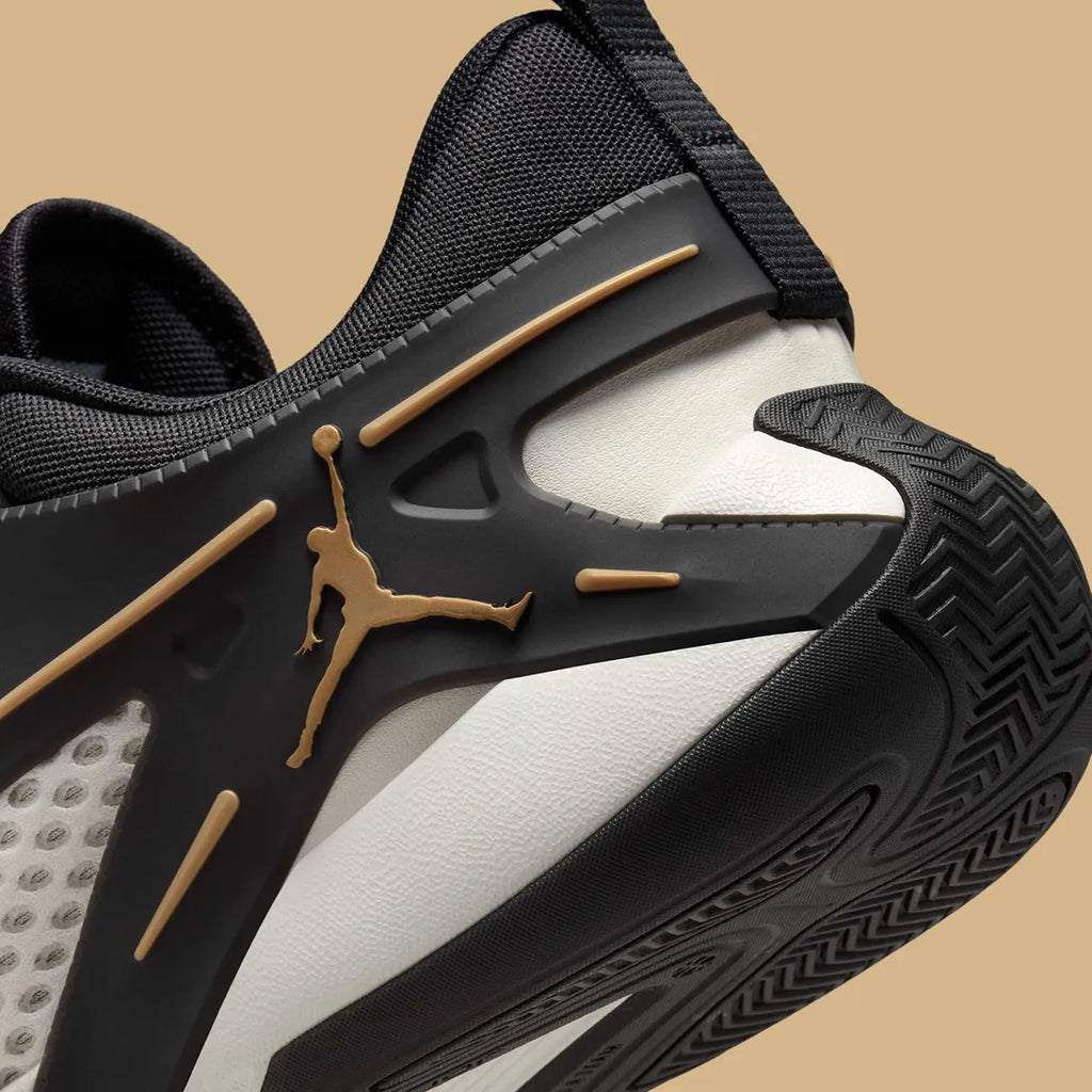 Nike Jordan Heir Series