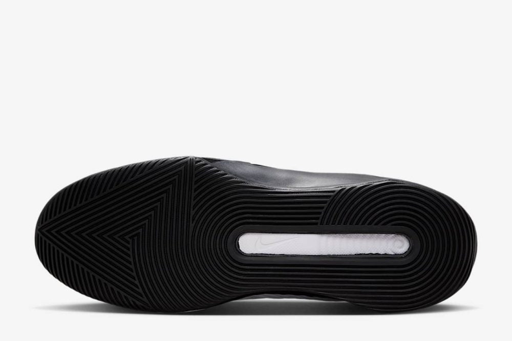 Nike G.T. Jump Academy (40,5)